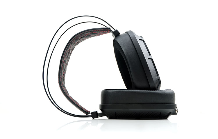Dan Clark Audio Stealth